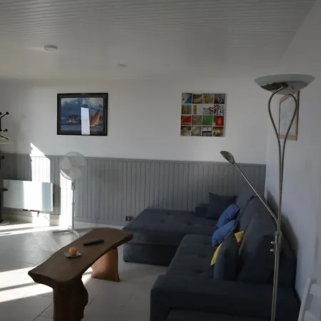 Face Et Plage, Entre Michel Et Brevin